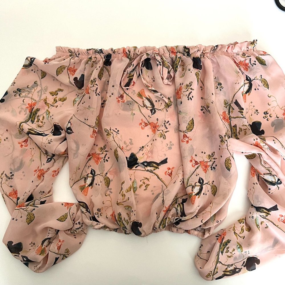 Tie Front Flare Sleeves Silky Crop Blouse Small